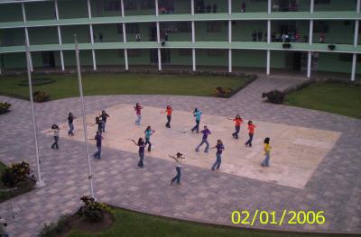 20060723232711-baile2.jpg